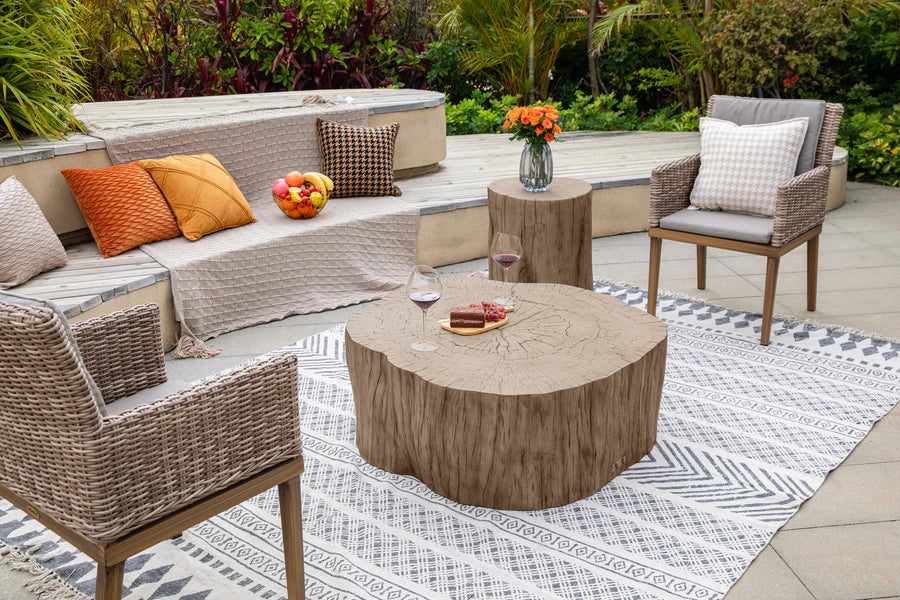 Elementi Home Daintree 19″ Stump Drift Wood Concrete Side Table