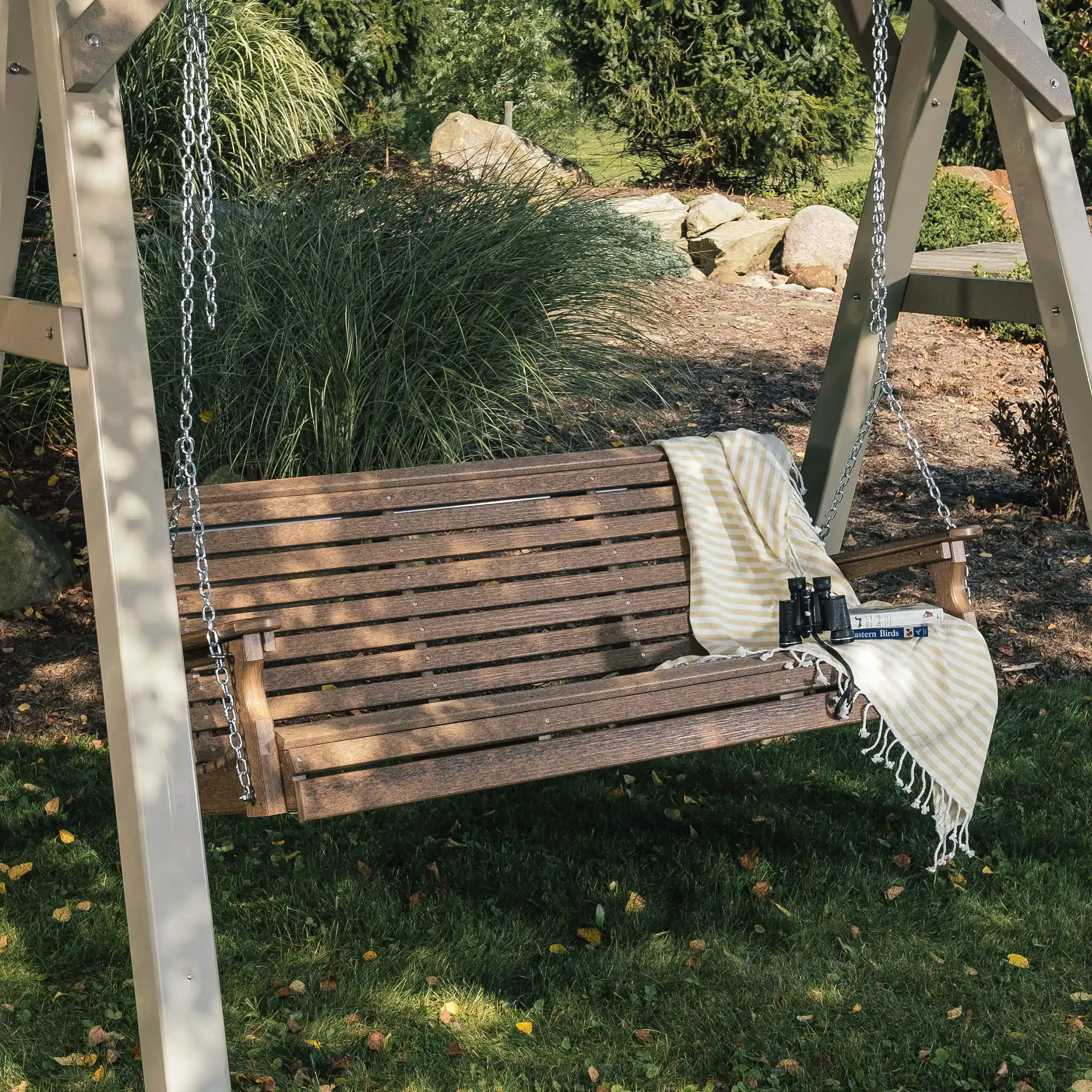 LuxCraft – 4′ Plain Porch Swing – Classic Outdoor Swing with Steel Chain