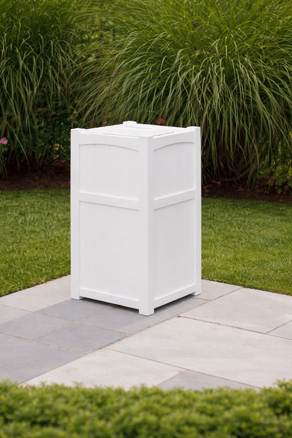 Seaside Wickford 18″ Square Outdoor Trash Receptacle
