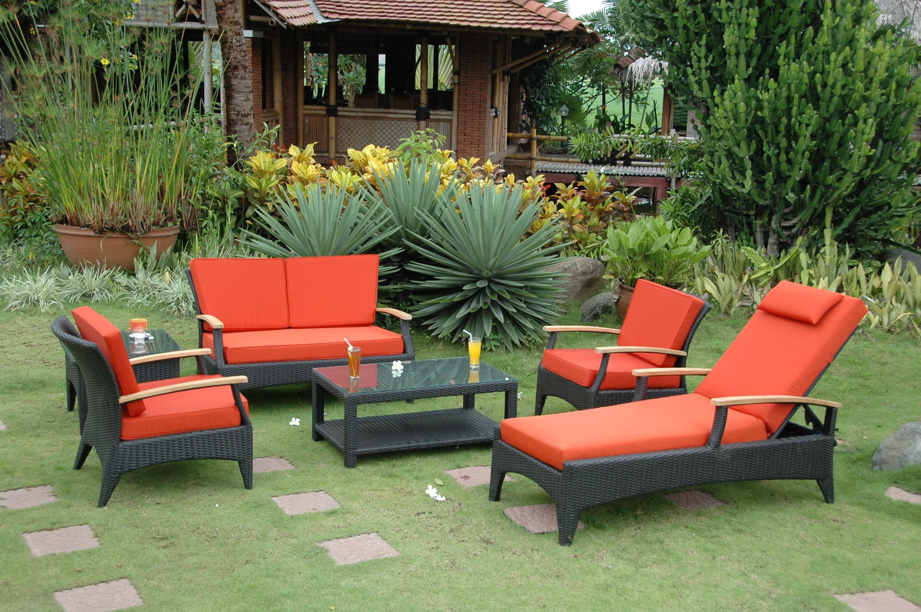 Anderson Teak Bellagio 5-Piece Outdoor Deep Seating Set All-Weather Wicker Lounge Set