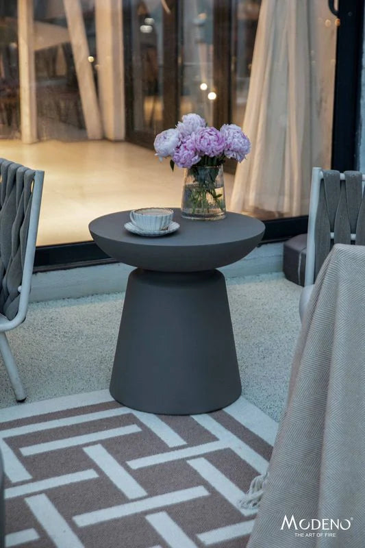 Elementi Home Kylix 14″ Round Concrete Side Table Small