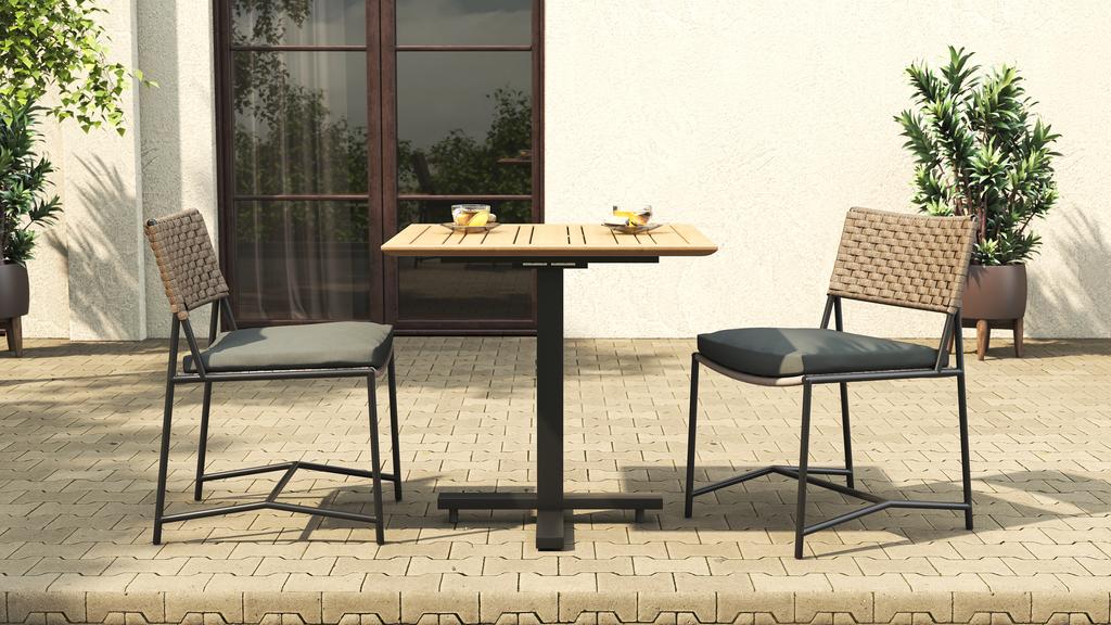 Fort Square Bistro Table - Ambiance Image~~