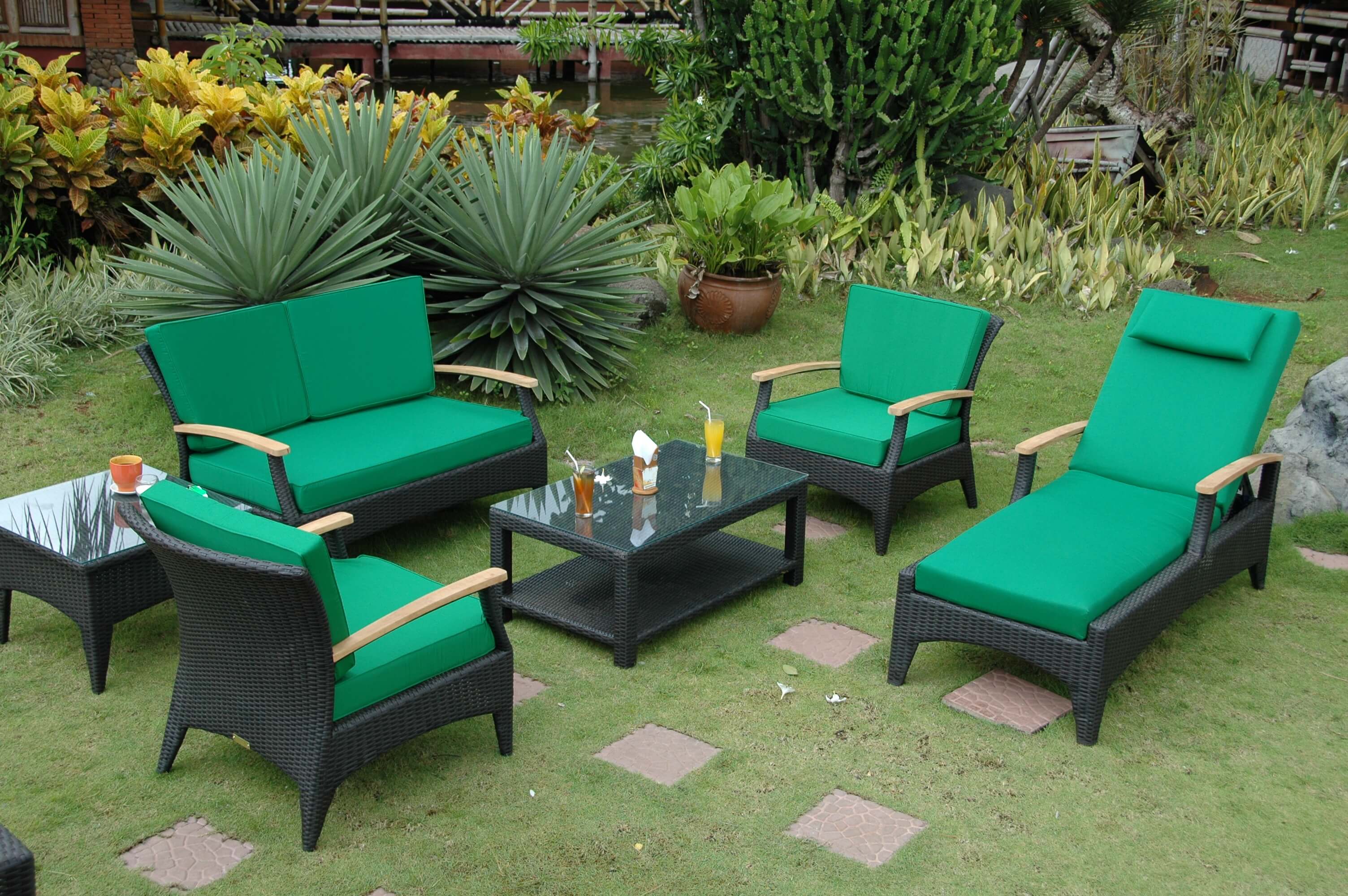Anderson Teak Bellagio 5-Piece Outdoor Deep Seating Set All-Weather Wicker Lounge Set