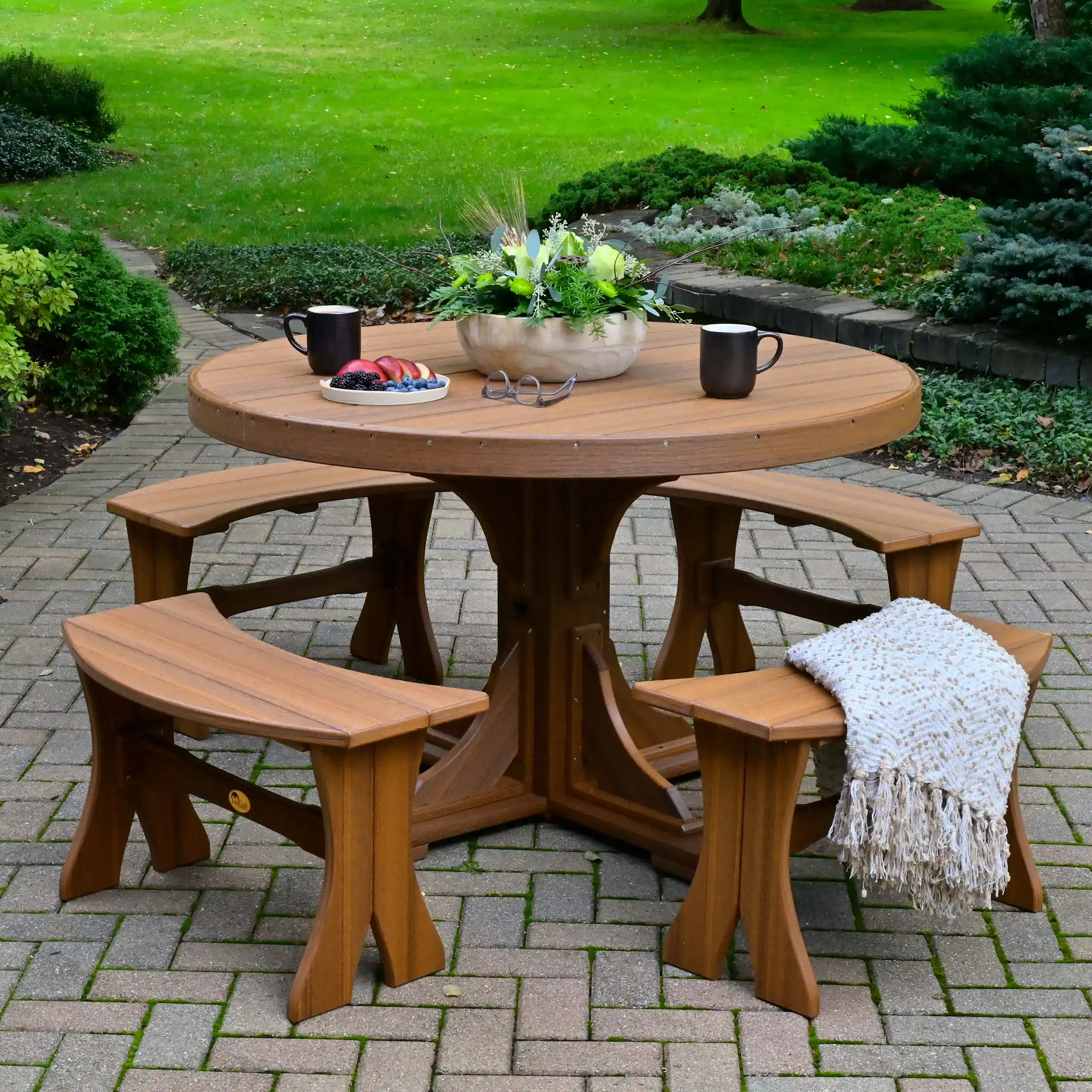 LuxCraft – 4′ Round Dining Table – Outdoor Patio Table with Umbrella Hole