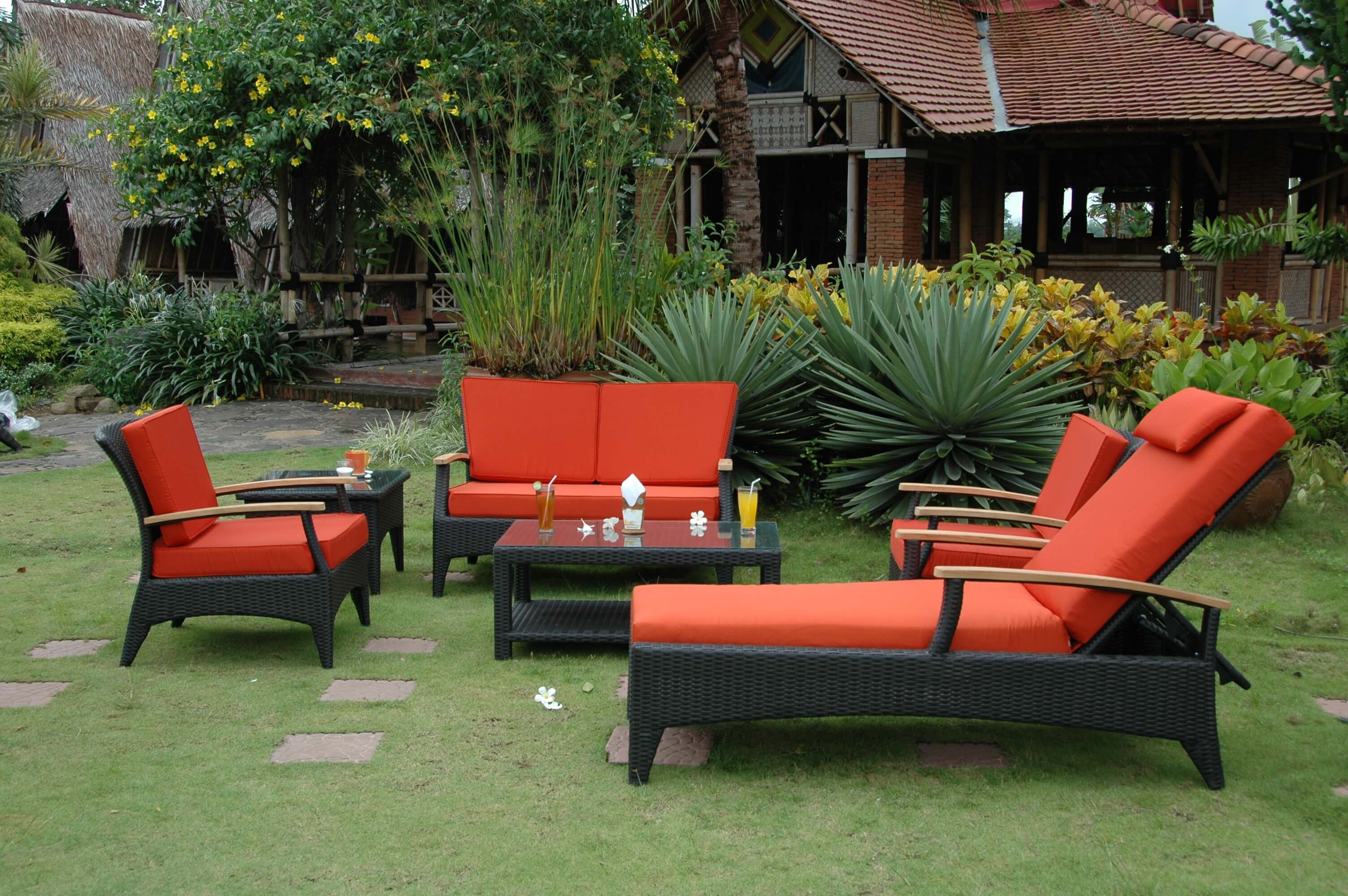 Anderson Teak Bellagio 5-Piece Outdoor Deep Seating Set All-Weather Wicker Lounge Set