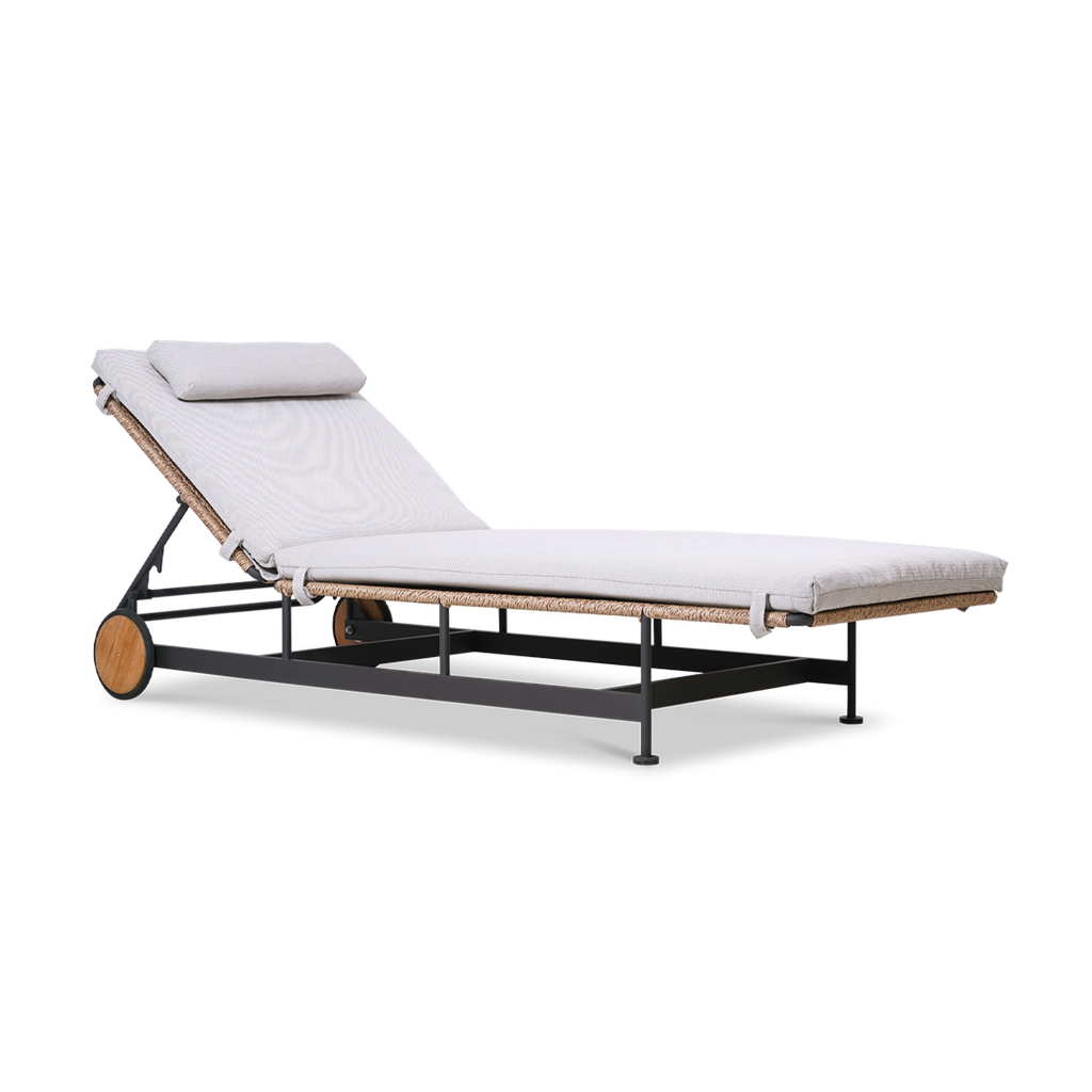 Alpha Lounger~~